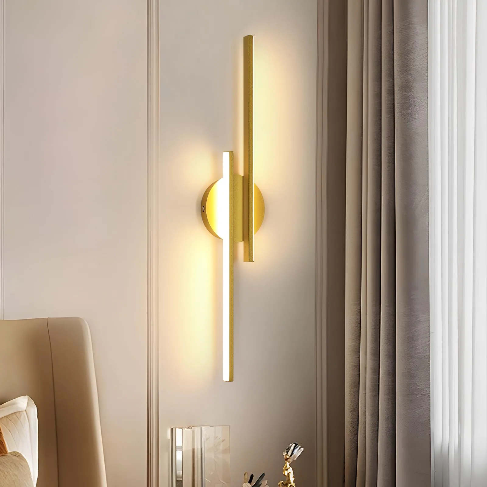 Nástenné LED svietidlo Mckalen MC-60CM-I09D 24 W 3000 K zlaté